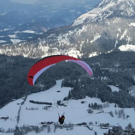 Holzerjuwel By Interhome Daire Oberau