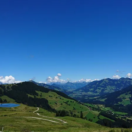 דירה Holzerjuwel By Interhome