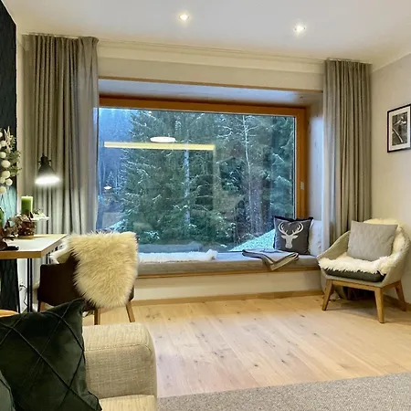 Holzerjuwel By Interhome אובראו