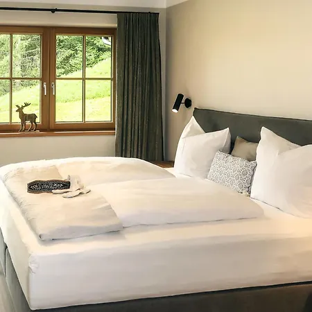 Holzerjuwel By Interhome * אובראו